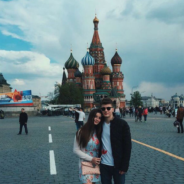 Пара провела майские праздники в Москве Пара провела майские праздники в Москве