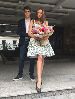 Алеся Кафельникова и Никита Новиков Алеся Кафельникова и Никита Новиков