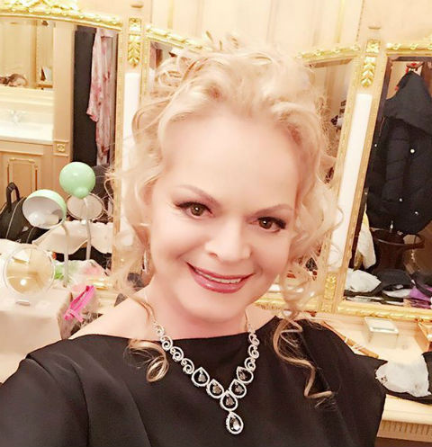 Лариса Долина Лариса Долина