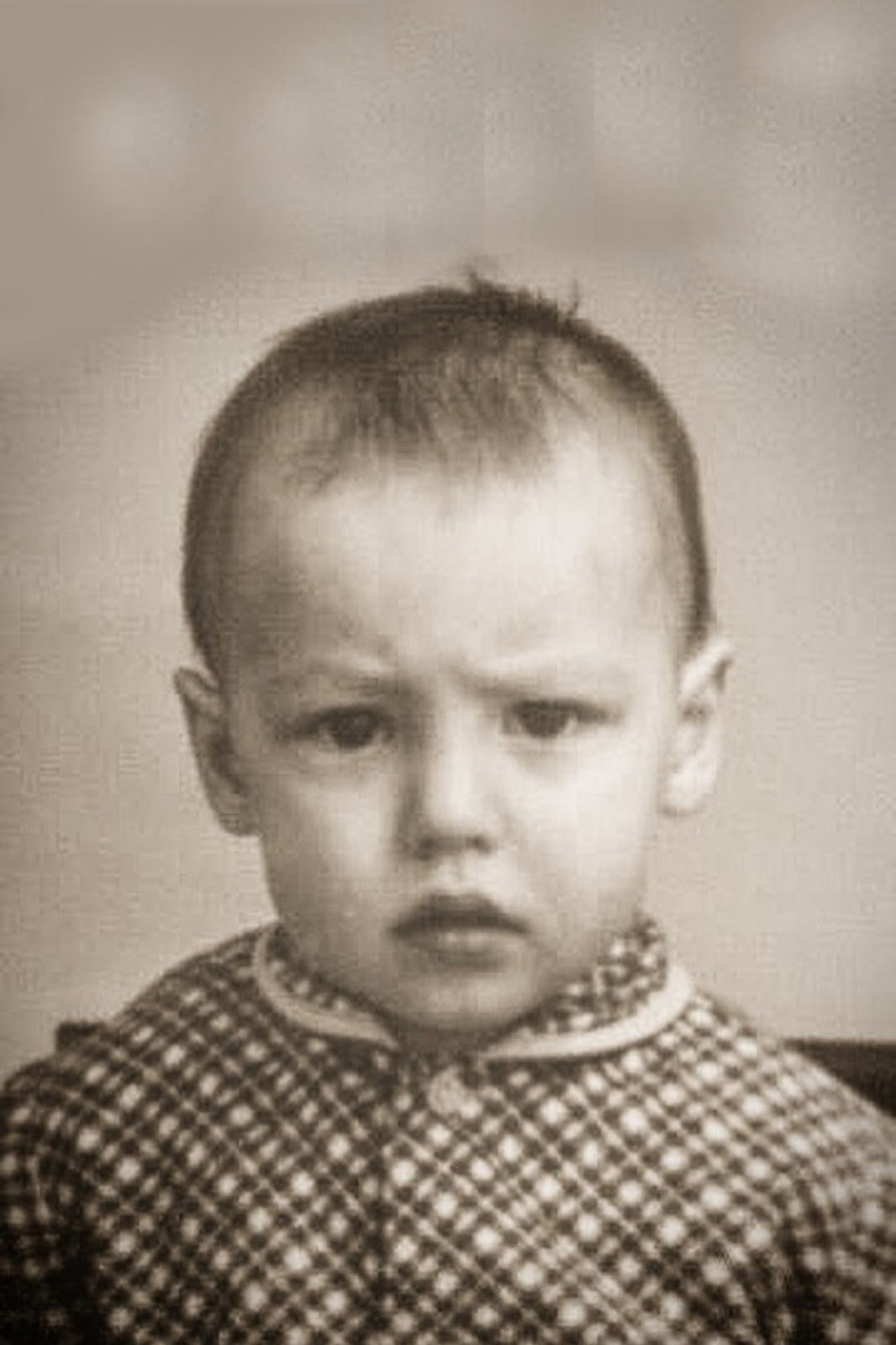 Антон Батырев в детстве