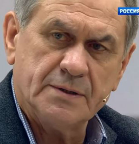 Актер был женат три раза Актер был женат три раза