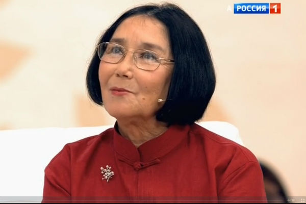 Актриса благодарна режиссеру за сына Егора Актриса благодарна режиссеру за сына Егора
