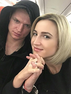 Ольга Бузова и Дмитрий Тарасов Ольга Бузова и Дмитрий Тарасов