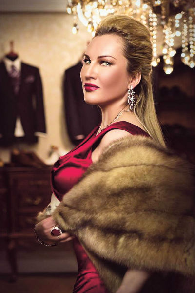 Литвинова