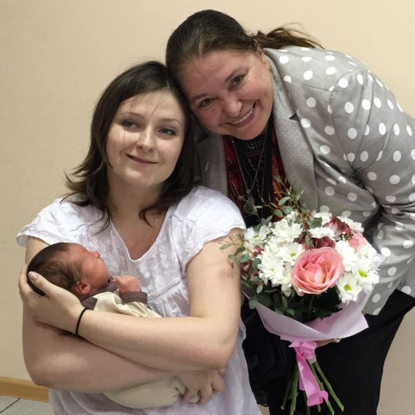 Племянница режиссера стала мамой во второй раз Племянница режиссера стала мамой во второй раз