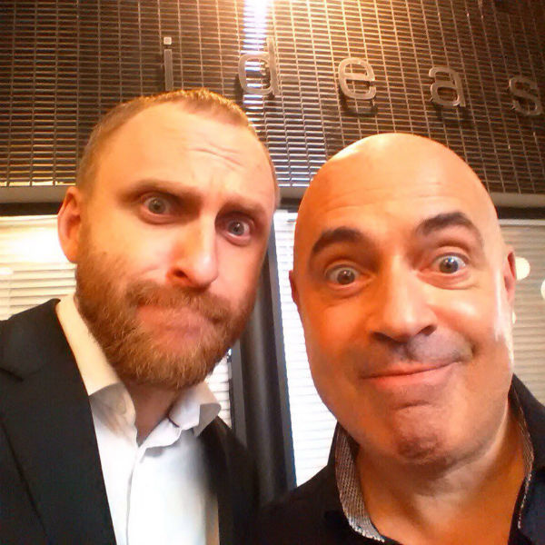Среди медийных персонажей в ситкоме также появится резидент Comedy Club Гавр. Среди медийных персонажей в ситкоме также появится резидент Comedy Club Гавр.