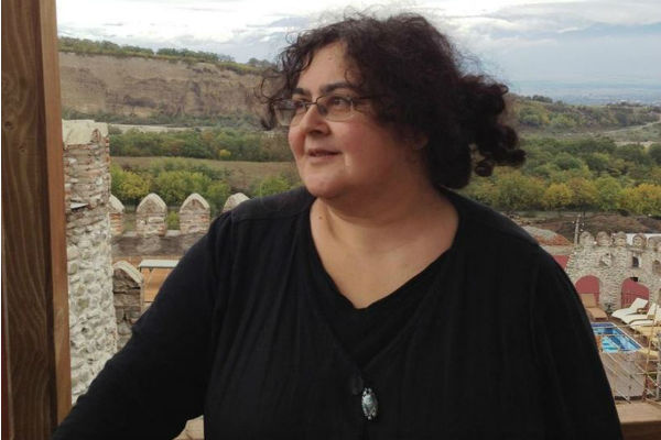 Елена Гремина являлась одним из авторов сценария телевизионного многосерийного фильма «Петербургские тайны». Главный автор сериалов «Адъютанты любви» 2005 год, «Тридцатилетние» (2008), «Любовь на районе» (2010) Елена Гремина являлась одним из авторов сценария телевизионного многосерийного фильма «Петербургские тайны». Главный автор сериалов «Адъютанты любви» 2005 год, «Тридцатилетние» (2008), «Любовь на районе» (2010)