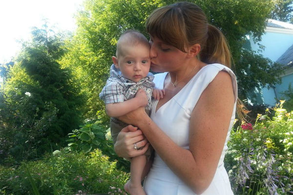 Екатерина Ифтоди надеется доказать, что воспитывает сына известного политика Екатерина Ифтоди надеется доказать, что воспитывает сына известного политика