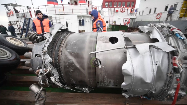 Найденные фрагменты самолета Ту-154 Найденные фрагменты самолета Ту-154