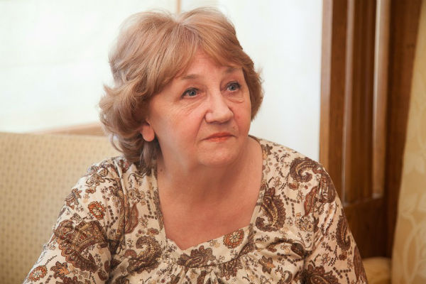 Елена Суржикова Елена Суржикова