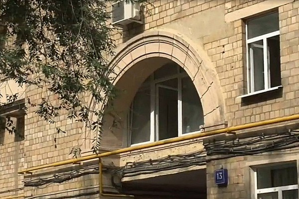 Квартира Татьяны Васильевой расположена над аркой Квартира Татьяны Васильевой расположена над аркой