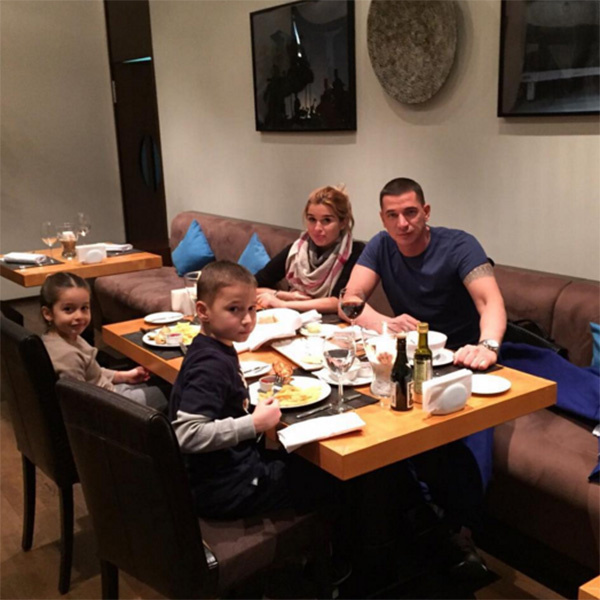 Ксения и Курбан много времени проводят со своими детьми Ксения и Курбан много времени проводят со своими детьми