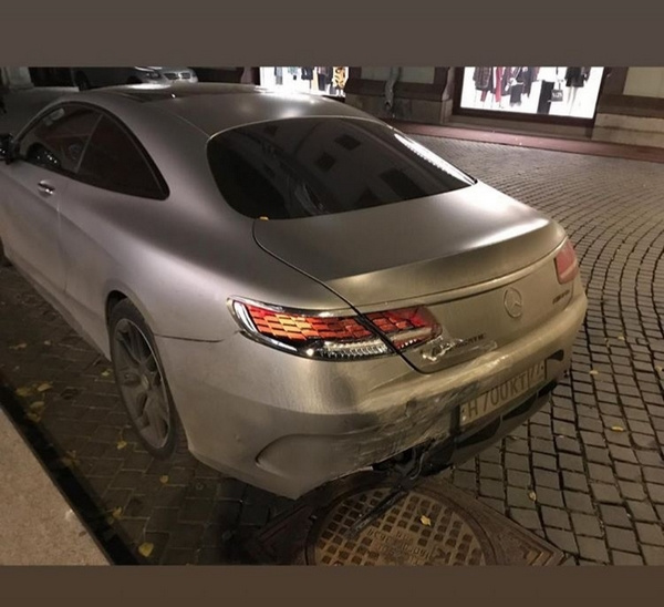 Амиран Сардаров попал в ДТП Амиран Сардаров попал в ДТП
