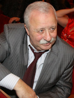 Леонид Якубович Леонид Якубович