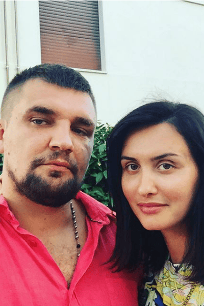 В последнее время рэпер часто выходит в свет вместе с женой В последнее время рэпер часто выходит в свет вместе с женой