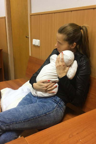 Ольга и Вадим решают все вопросы в суде Ольга и Вадим решают все вопросы в суде
