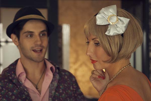В сериале будет и любовная линия. Куда же без нее. В сериале будет и любовная линия. Куда же без нее.