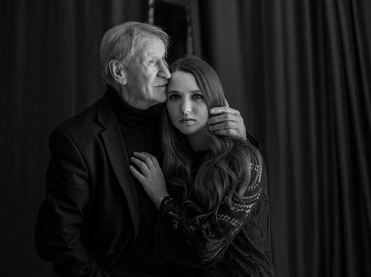 «Шоу – это шоу... Жизнь – это жизнь. Пройдет время и зерна от плевел отделятся, отделятся все частицы, но не мы с супругом. Время – единственный показатель», – такими словами Наталья характеризует отношения с Иваном Краско «Шоу – это шоу... Жизнь – это жизнь. Пройдет время и зерна от плевел отделятся, отделятся все частицы, но не мы с супругом. Время – единственный показатель», – такими словами Наталья характеризует отношения с Иваном Краско