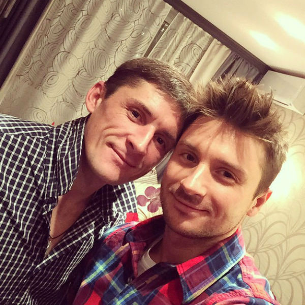 Сергей не может оправиться после потери старшего брата Павла Сергей не может оправиться после потери старшего брата Павла