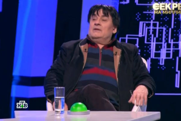 Серов устал от того, что все обсуждают его личную жизнь Серов устал от того, что все обсуждают его личную жизнь