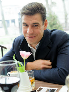 Дмитрий Дюжев Дмитрий Дюжев