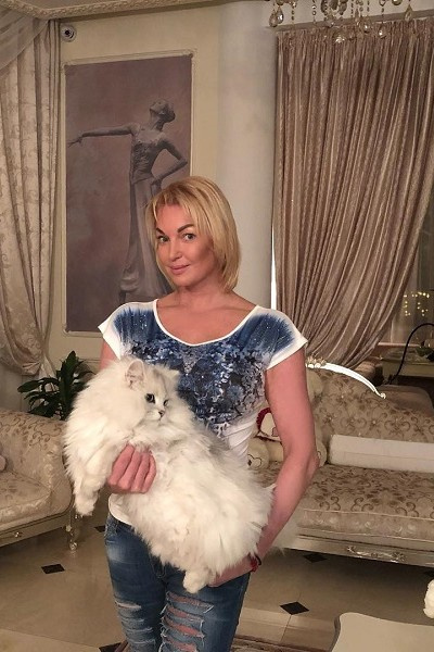 Анастасия Волочкова постриглась Анастасия Волочкова постриглась