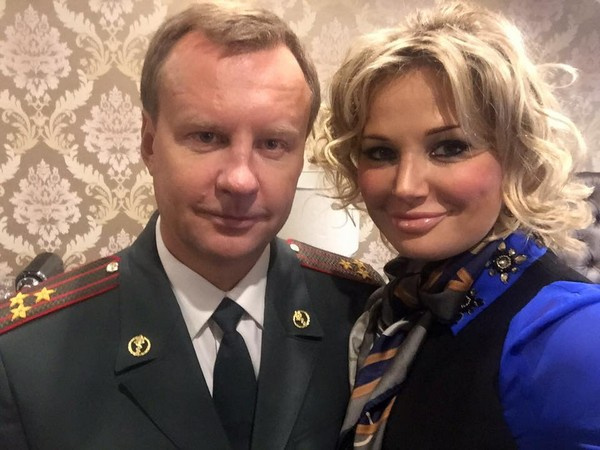 Мария Максакова с мужем Денисом Вороненковым Мария Максакова с мужем Денисом Вороненковым