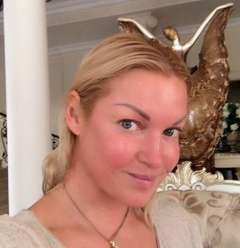 Анастасия Волочкова Анастасия Волочкова
