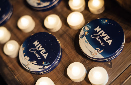 NIVEA делится заботой NIVEA делится заботой