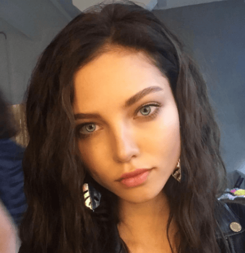 Алеся Кафельникова отравилась Алеся Кафельникова отравилась