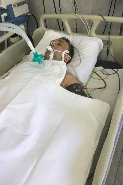 Соцсети облетело фото из палаты, в которой лежит Рольник Соцсети облетело фото из палаты, в которой лежит Рольник
