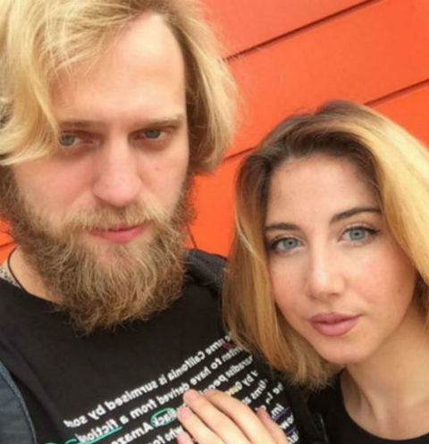 Пара недолго просуществовала на телестройке Пара недолго просуществовала на телестройке