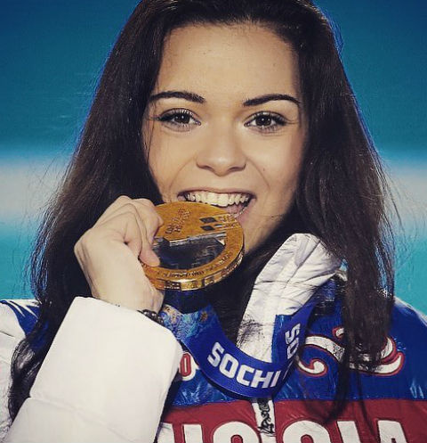 Аделина Сотникова Аделина Сотникова