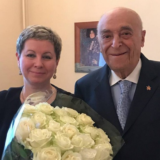 Владимир Этуш с женой Еленой Владимир Этуш с женой Еленой
