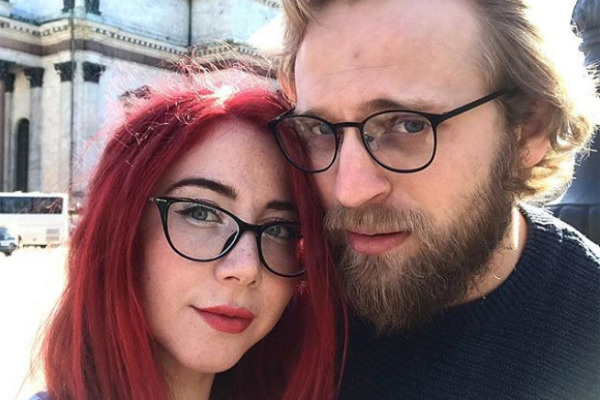 Соломенцев всеми силами пытается вернуть Олесю Соломенцев всеми силами пытается вернуть Олесю