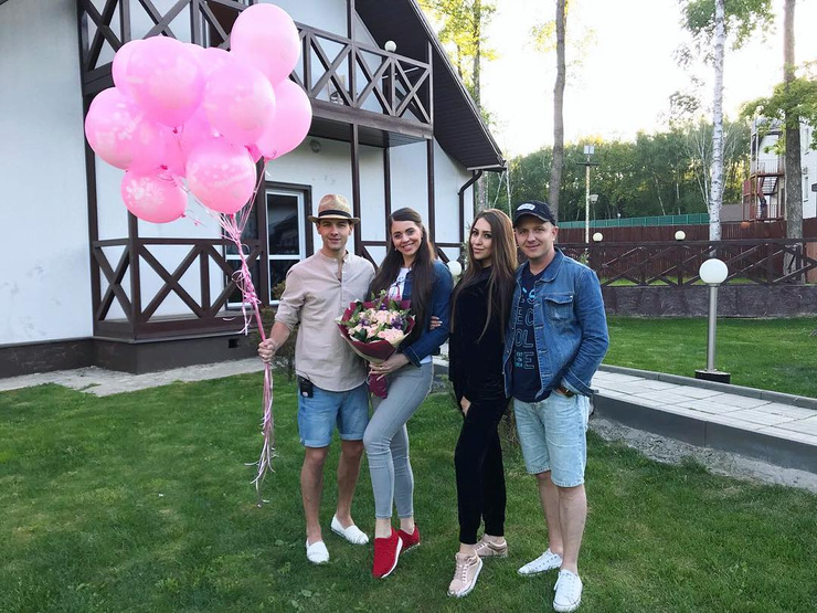 Ольга очень рада за сестру Ольга очень рада за сестру