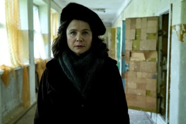 Эмили Уотсон сыграла главную героиню Ульяну Эмили Уотсон сыграла главную героиню Ульяну