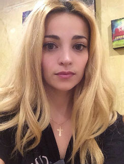 Теона Дольникова Теона Дольникова