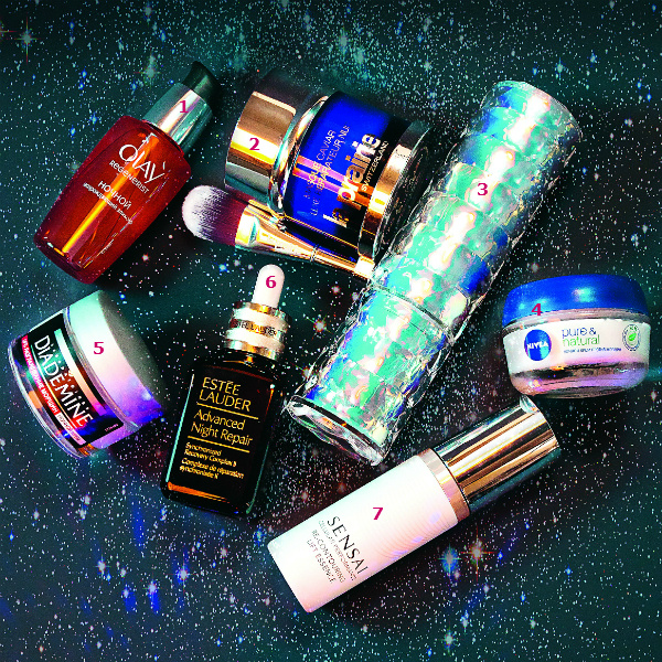 1. Olay Ночной возрождающий эликсир Regenerist, около 1000 руб. 2. La Prairie Ночная маска Skin Caviar Luxe Sleep Mask, 11 200 руб. 3. Pola Антивозрастная сыворотка B.A Grandluxe II, цена по запросу. 4. NIVEA Ночной крем против морщин Pure & Natural, 220 руб. 5. Diademine Ночной крем, разглаживающий морщины Lift +, 430 руб. 6. Estee Lauder Ночная сыворотка для лица Advanced Night Repair, 4900 руб. 7. Sensai Эссенция для контура лица Cellular Performance Re-Contouring Lift Essence, 7245 руб. 1. Olay Ночной возрождающий эликсир Regenerist, около 1000 руб. 2. La Prairie Ночная маска Skin Caviar Luxe Sleep Mask, 11 200 руб. 3. Pola Антивозрастная сыворотка B.A Grandluxe II, цена по запросу. 4. NIVEA Ночной крем против морщин Pure & Natural, 220 руб. 5. Diademine Ночной крем, разглаживающий морщины Lift +, 430 руб. 6. Estee Lauder Ночная сыворотка для лица Advanced Night Repair, 4900 руб. 7. Sensai Эссенция для контура лица Cellular Performance Re-Contouring Lift Essence, 7245 руб.