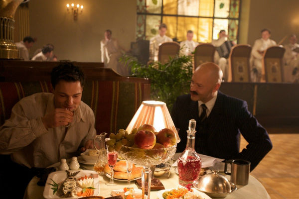 Федор Бондарчук и Данила Козловский в фильме «Шпион» Федор Бондарчук и Данила Козловский в фильме «Шпион»