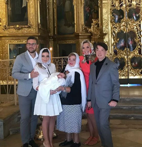 Мама Галины Марина Юдашкина также поделилась радостным событием в Сети Мама Галины Марина Юдашкина также поделилась радостным событием в Сети