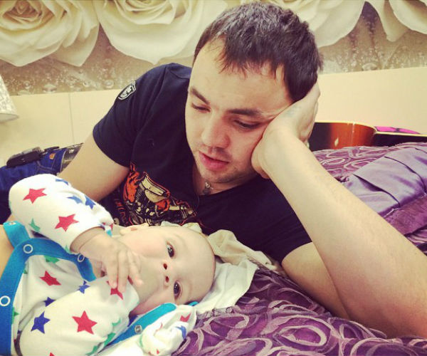 Александр Гобозов перед долгой разлукой с сыном Александр Гобозов перед долгой разлукой с сыном