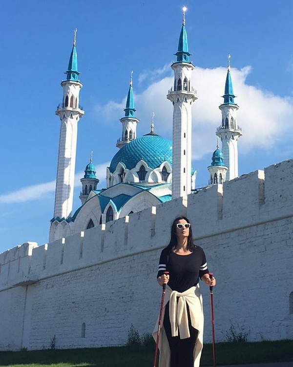 Екатерина Стриженова освоила скандинавскую ходьбу Екатерина Стриженова освоила скандинавскую ходьбу