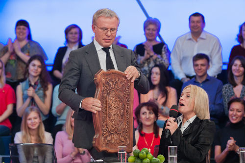 Вячеслав Фетисов не сплоховал перед королевой нард Вячеслав Фетисов не сплоховал перед королевой нард