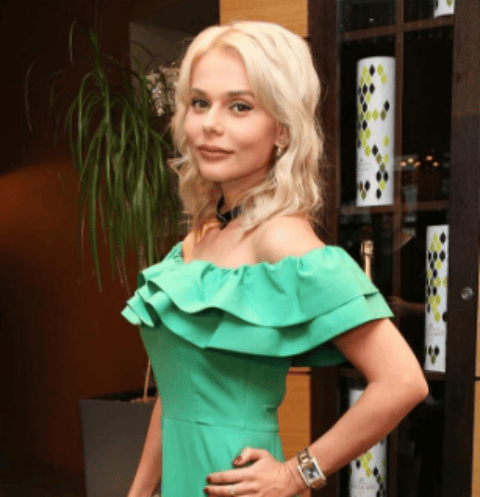 Ксения Новикова Ксения Новикова
