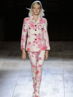 Показ Victoria Beckham