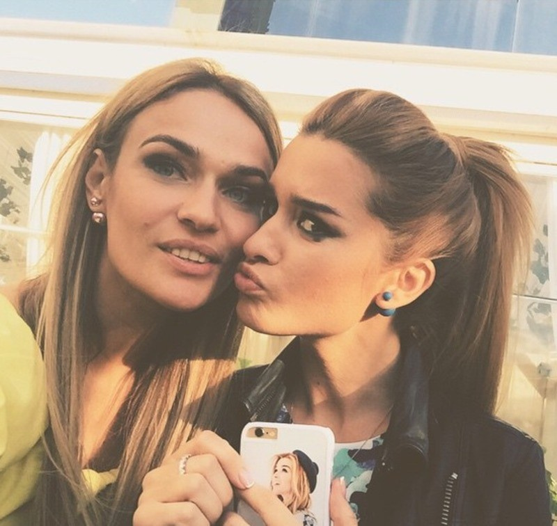 Чтоб Отец Моего Ребенка Сутками Снимал О Себе Сторис?!»: Водонаева Высмеяла  Мужа Бородиной | Starhit.ru