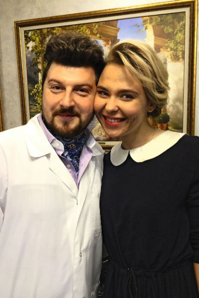 Со многими звездами у врача установились близкие дружеские отношения Со многими звездами у врача установились близкие дружеские отношения