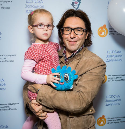 Андрей Малахов посетил Центр социальной помощи семье и детям 