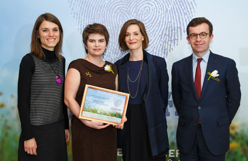 Лауреаты премии «Terre de Femmes – Земля Женщин» Лауреаты премии «Terre de Femmes – Земля Женщин»